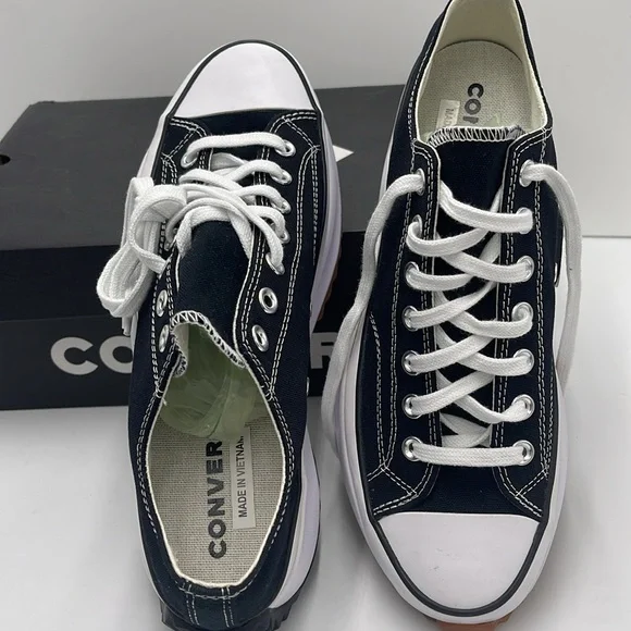 Converse Men’s RUN STAR HIKE OX BLACK/WHITE/GUM 168816C
Platforms Sneakers - Picture 12 of 16